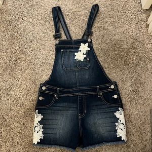 Girls denim overall shorts sz 14-16